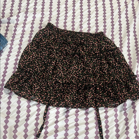 Sienna Sky Black and Pink Floral Mini Skirt - Picture 3 of 7